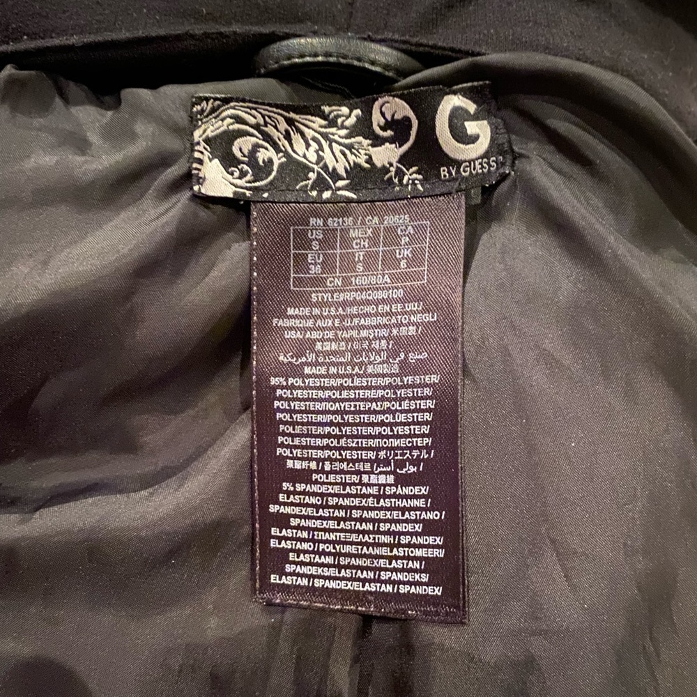 🖤 GUESS JACKET 🖤 - Picture 6 of 6